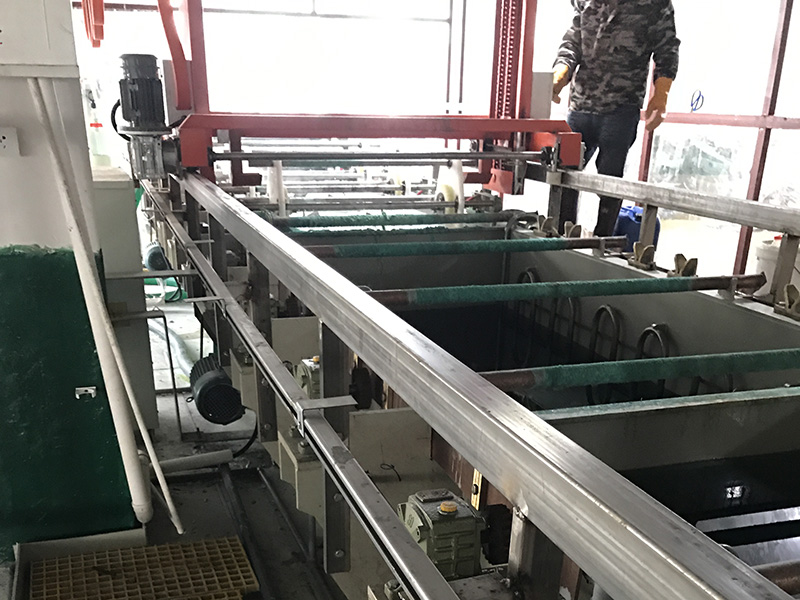 1-200H6212423